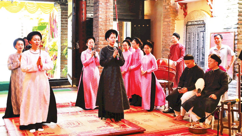 Hồi sinh canh hát cửa đình - Ảnh 1.