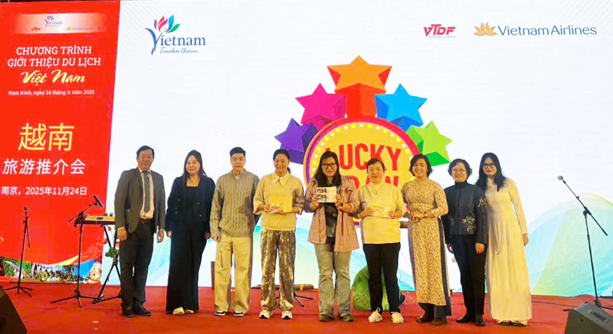 Giới thiệu du lịch Việt Nam tại Nam Kinh (Trung Quốc): Điểm hẹn giao lưu hợp tác văn hóa - du lịch - Ảnh 12.