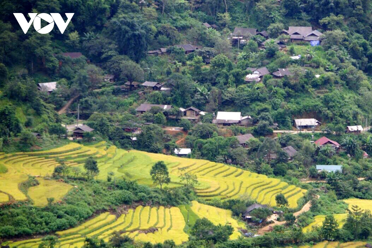 Lai Châu bứt phá du lịch cộng đồng từ “điểm tựa vàng” văn hóa - Ảnh 1.