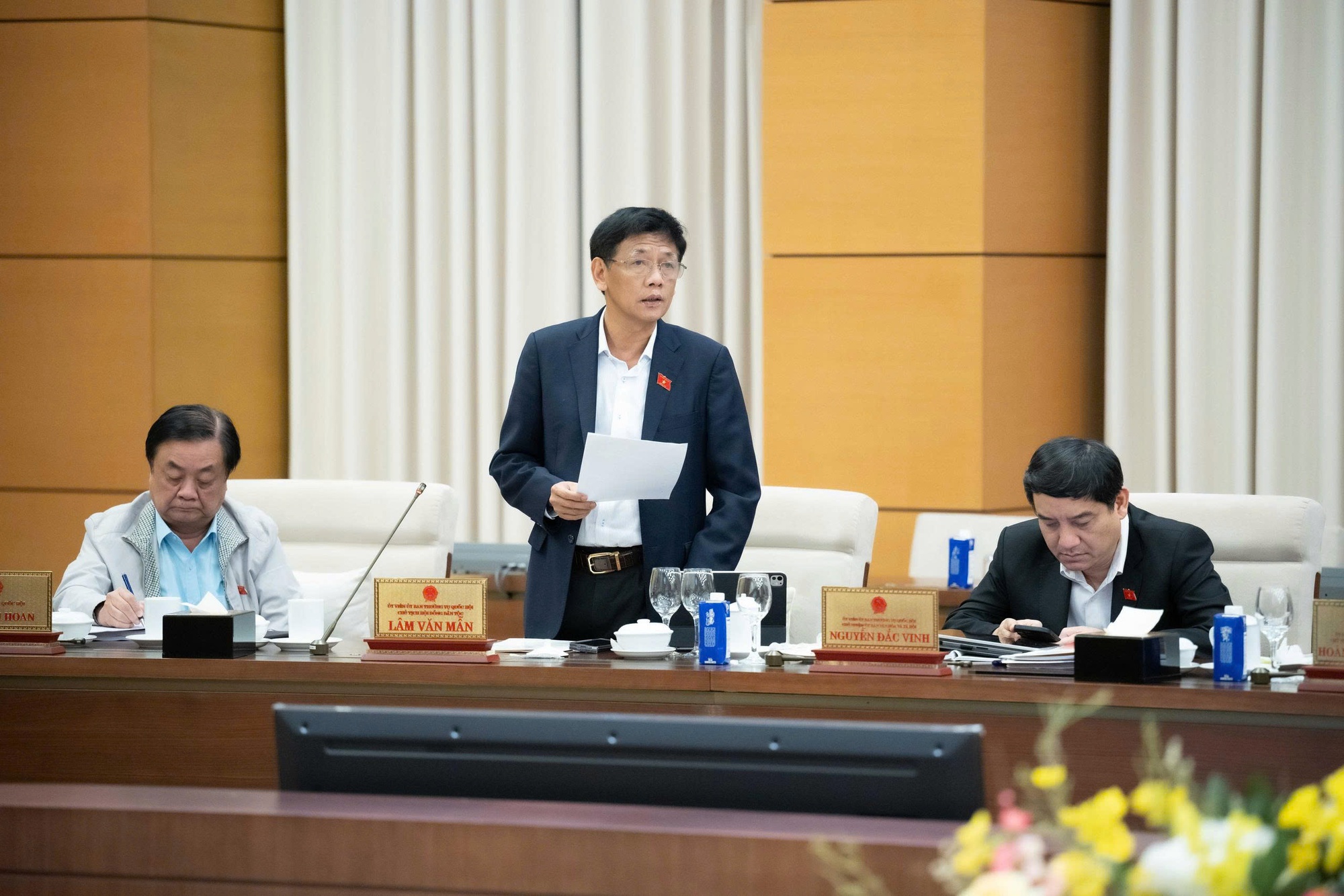 Ưu tiên địa bàn nghèo, địa bàn khó khăn, đặc biệt khó khăn vùng đồng bào dân tộc thiểu số và miền núi - Ảnh 3. Ưu tiên địa bàn nghèo, địa bàn khó khăn, đặc biệt khó khăn vùng đồng bào dân tộc thiểu số và miền núi - Ảnh 3.