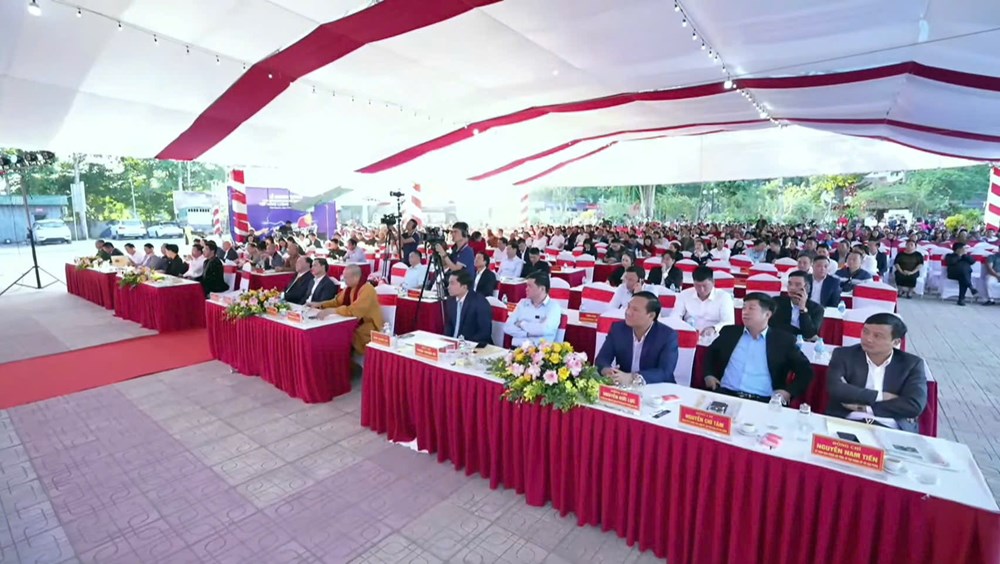 Thái Nguyên: Khánh thành dự án tu bổ Đền Đuổm - báu vật hơn 800 năm tuổi xứ trà - Ảnh 2. Thái Nguyên: Khánh thành dự án tu bổ Đền Đuổm - báu vật hơn 800 năm tuổi xứ trà - Ảnh 2.