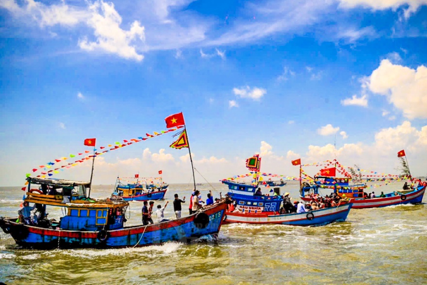 De inkomsten uit toerisme in Ho Chi Minhstad stegen met 22% dankzij de hitte van het evenement in oktober 2025 - Foto 1. Doanh thu du lịch TP. Hồ Chí Minh tăng 22% nhờ sức nóng sự kiện tháng 10/2025 - Ảnh 1.