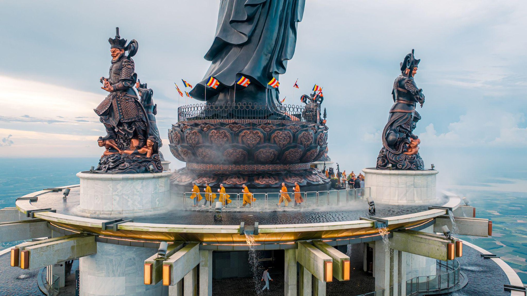 Núi Bà Đen chuẩn bị đón vị khách thứ 5 triệu trong tháng 11 - Ảnh 3.