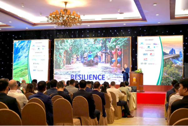 Long Châu - Đại diện tiêu biểu của Việt Nam đồng hành cùng kiến tạo tương lai Y tế số tại SVEF 2025 - Ảnh 2.