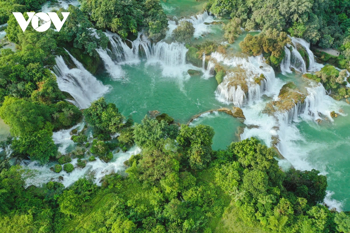 Du lịch Cao Bằng hướng tới xanh và là ngành kinh tế mũi nhọn - Ảnh 5. Du lịch Cao Bằng hướng tới xanh và là ngành kinh tế mũi nhọn - Ảnh 5.