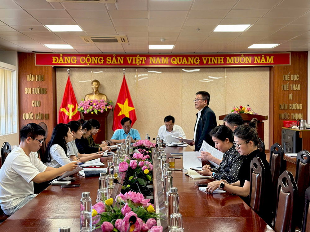 Cục Du lịch Quốc gia Việt Nam làm việc với tỉnh Quảng Ninh về đẩy mạnh cải cách hành chính, chuyển đổi số trong lĩnh vực du lịch - Ảnh 2. Cục Du lịch Quốc gia Việt Nam làm việc với tỉnh Quảng Ninh về đẩy mạnh cải cách hành chính, chuyển đổi số trong lĩnh vực du lịch - Ảnh 2.