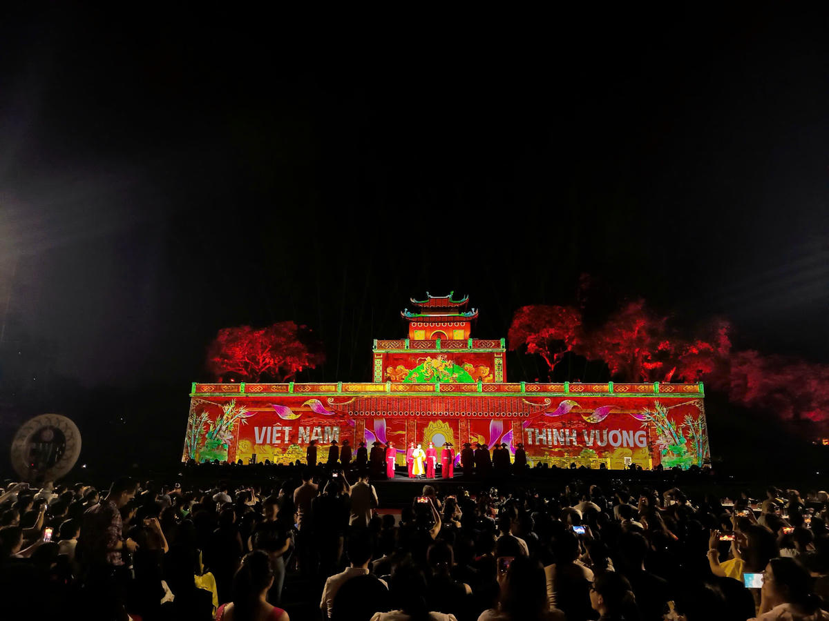 Văn hóa trong tầm nhìn phát triển đất nước giai đoạn mới - Ảnh 1. Văn hóa trong tầm nhìn phát triển đất nước giai đoạn mới - Ảnh 1.