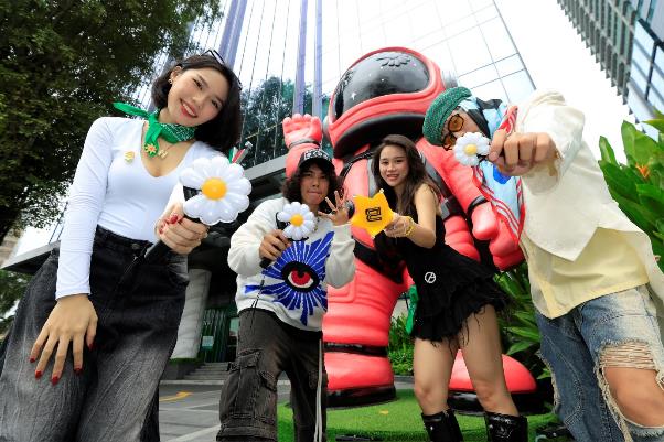 “Ngoại lệ” của ông hoàng K-Pop: VPBank mang đến loạt đặc quyền “độc nhất vô nhị” cho V-FAM - Ảnh 2.