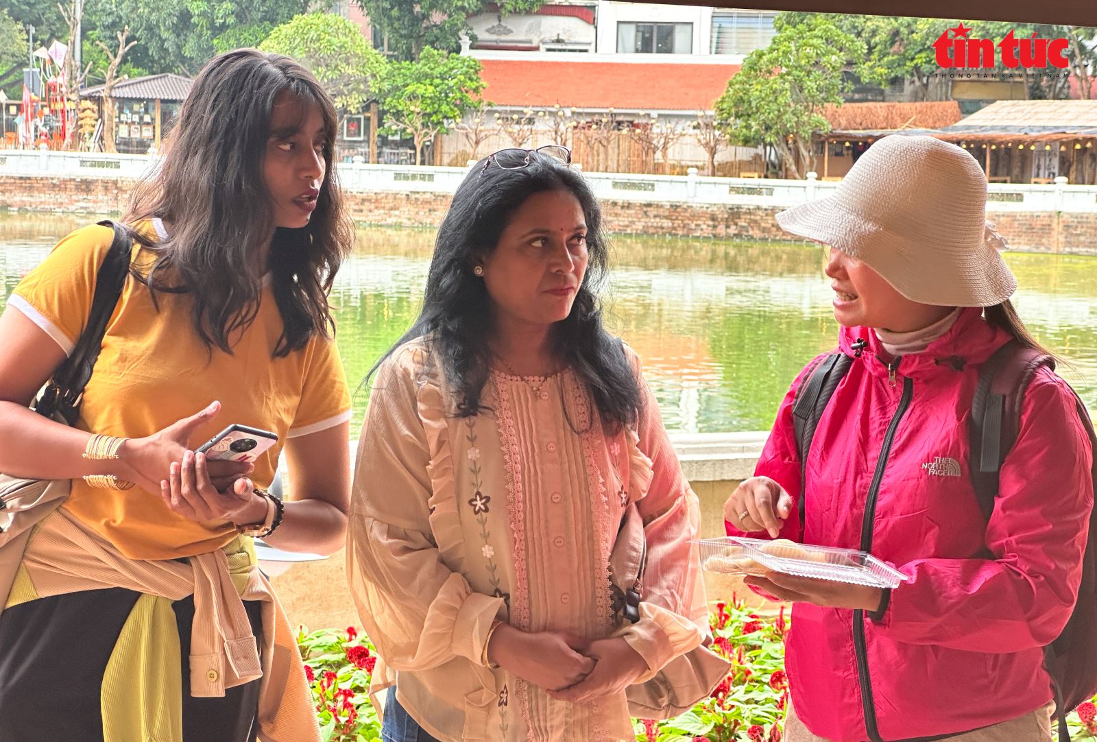 Trải nghiệm các không gian văn hoá tại Festival Thăng Long - Hà Nội 2025 - Ảnh 21. Trải nghiệm các không gian văn hoá tại Festival Thăng Long - Hà Nội 2025 - Ảnh 21.