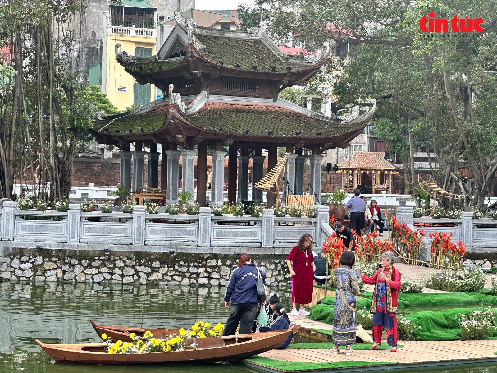 Trải nghiệm các không gian văn hoá tại Festival Thăng Long - Hà Nội 2025 - Ảnh 3. Trải nghiệm các không gian văn hoá tại Festival Thăng Long - Hà Nội 2025 - Ảnh 3.