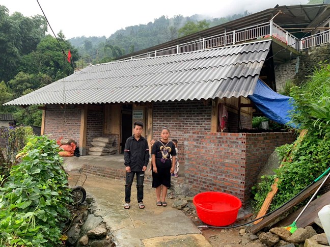 ការអភិរក្ស និងលើកកម្ពស់ស្ថាបត្យកម្មប្រពៃណី បង្កើតម៉ាកសញ្ញាវប្បធម៌ និងទេសចរណ៍ពិសេស ជួយប្រជាជនឱ្យរួចផុតពីភាពក្រីក្រ - រូបថត ១. Bảo tồn và phát huy kiến trúc truyền thống tạo nên thương hiệu văn hóa – du lịch riêng, giúp người dân thoát nghèo - Ảnh 1.