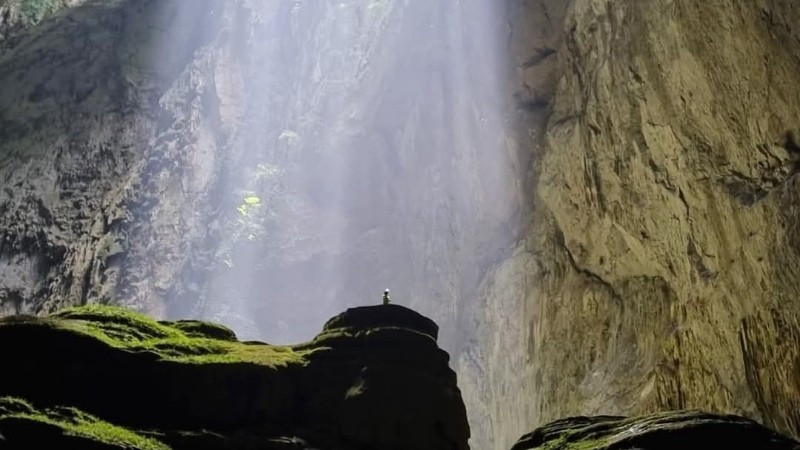 ກວາງຈີ້: ທ່ອງທ່ຽວທ່ອງທ່ຽວຖ້ຳເຊີນດົ່ງຖືກຈອງເຕັມຮອດປີ 2027 - ຮູບທີ 1. Quảng Trị: Tour khám phá hang Sơn Đoòng được đặt kín chỗ tới năm 2027 - Ảnh 1.