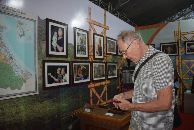 Nỗ lực khôi phục và phát triển bản sắc văn hóa các dân tộc thiểu số trong giai đoạn mới - Ảnh 2.