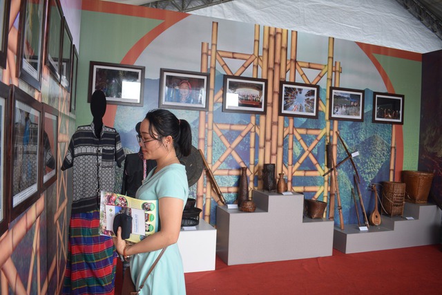 Bảo tồn lễ hội truyền thống gắn với khai thác du lịch: Hướng đi bền vững của các địa phương miền núi - Ảnh 2.