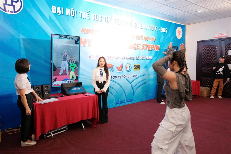 Hanoi markerar ett banbrytande steg i att framgångsrikt organisera en ny generation sporter vid den 11:e Hanoi Sports Festival - 2025 - Foto 6. Hà Nội ghi dấu ấn tiên phong trong việc tổ chức thành công các môn thể thao thế hệ mới tại Đại hội TDTT thủ đô lần thứ XI - 2025 - Ảnh 6.
