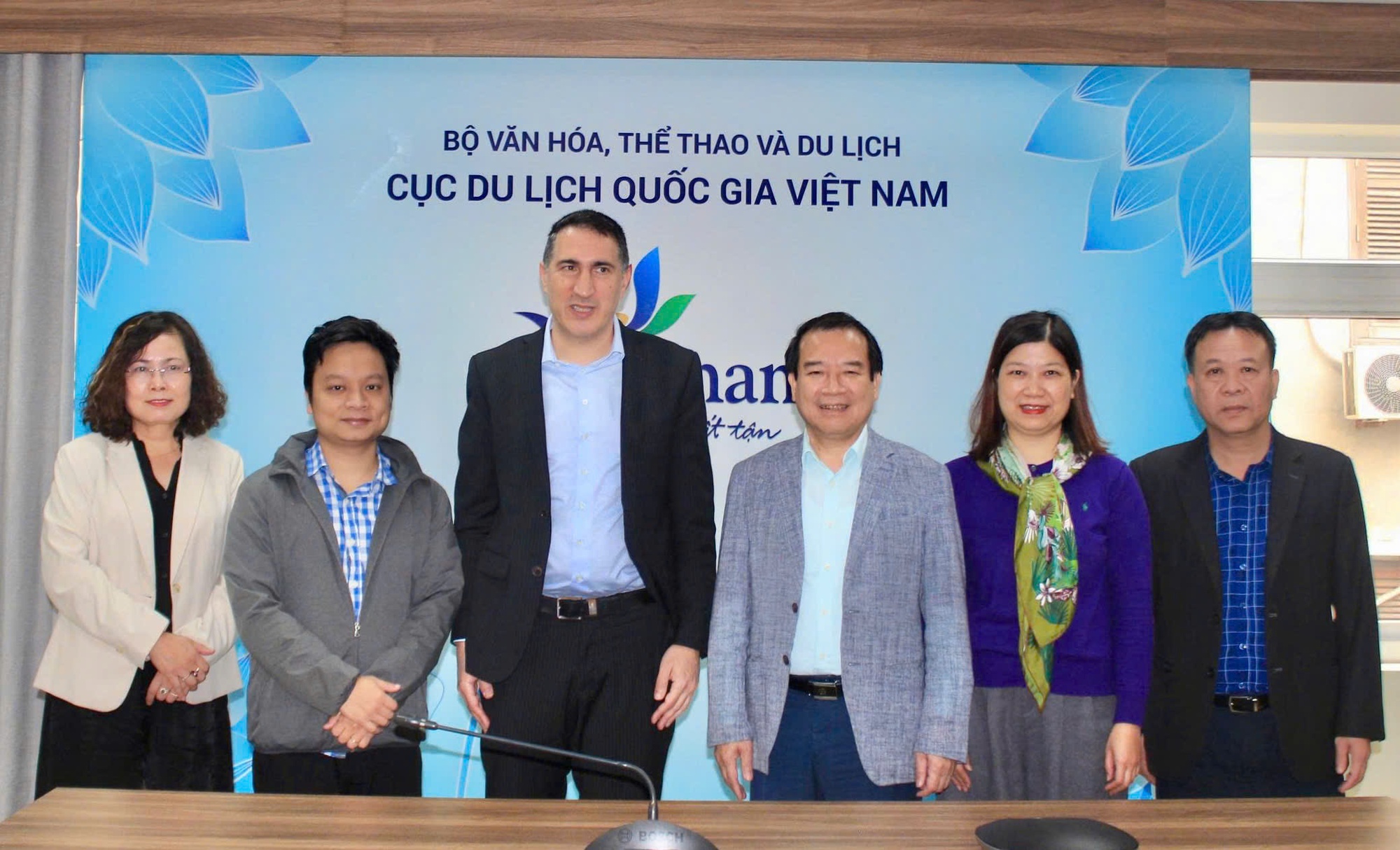 Việt Nam - EU nghiên cứu mở rộng kết nối hàng không, thúc đẩy tăng trưởng du lịch - Ảnh 4.