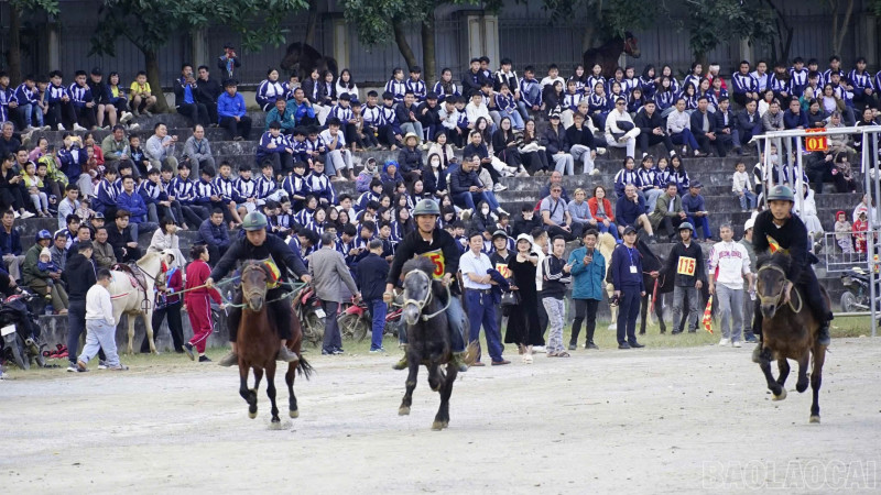 Du lịch Lào Cai: Đánh thức mùa đông bằng chuỗi lễ hội cuối năm - Ảnh 2.