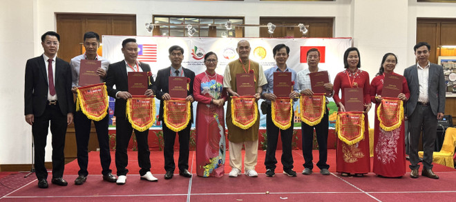 Việt Nam–Malaysia tăng cường hợp tác qua giao lưu văn hóa-kinh tế - Ảnh 2. Việt Nam–Malaysia tăng cường hợp tác qua giao lưu văn hóa-kinh tế - Ảnh 2.