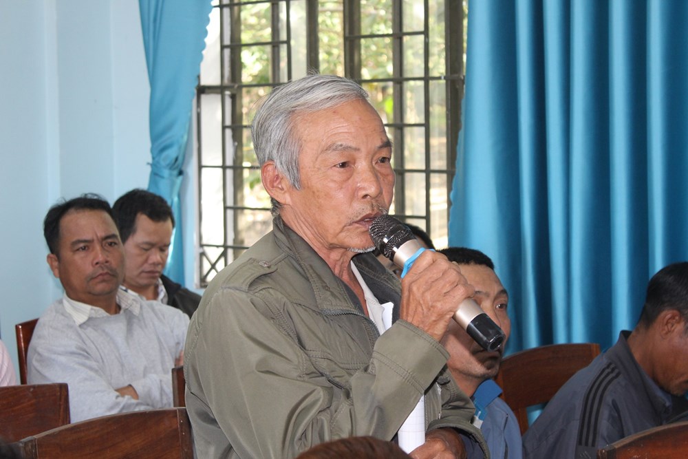 Bộ trưởng Nguyễn Văn Hùng tiếp xúc cử tri xã Ngọc Bay, tỉnh Quảng Ngãi - Ảnh 3. Bộ trưởng Nguyễn Văn Hùng tiếp xúc cử tri xã Ngọc Bay, tỉnh Quảng Ngãi - Ảnh 3.