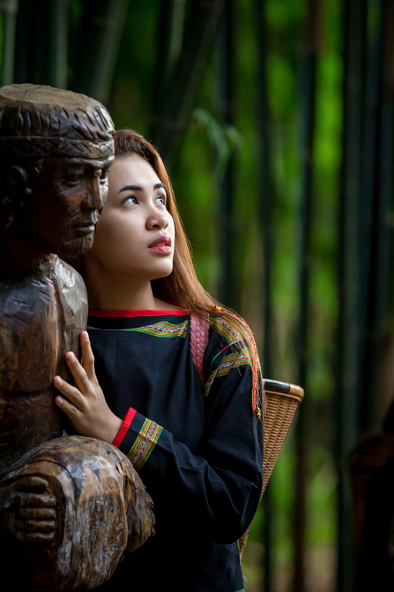 Dak Lak usiluje o to, aby se cestovní ruch stal klíčovým ekonomickým sektorem v nové fázi rozvoje - Foto 3. Đắk Lắk nỗ lực đưa du lịch trở thành ngành kinh tế mũi nhọn trong giai đoạn phát triển mới - Ảnh 3.