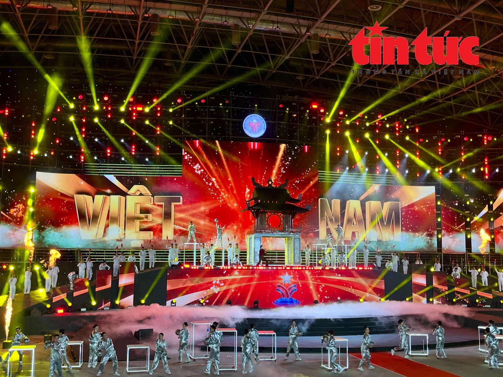 Hà Nội xác định thể thao là nền tảng nâng cao chất lượng sống và nguồn nhân lực - Ảnh 1. Hà Nội xác định thể thao là nền tảng nâng cao chất lượng sống và nguồn nhân lực - Ảnh 1.