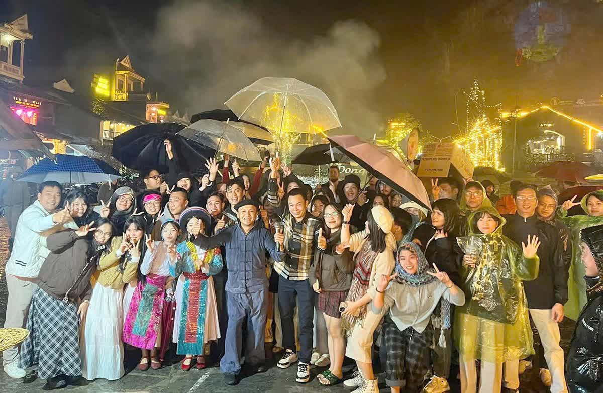 Du lịch Tuyên Quang ước đón 3,9 triệu lượt khách trong năm 2025 - Ảnh 1. Du lịch Tuyên Quang ước đón 3,9 triệu lượt khách trong năm 2025 - Ảnh 1.