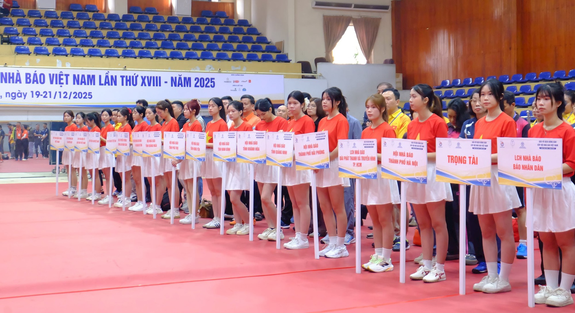 Khai mạc Giải vô địch Bóng bàn Cúp Hội Nhà báo Việt Nam 2025 - Ảnh 3.