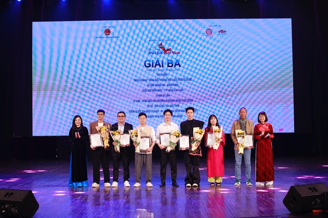 Tác giả Hoàng Quốc Bảo và hành trình "Chạm Di Sản" - Ảnh 1.