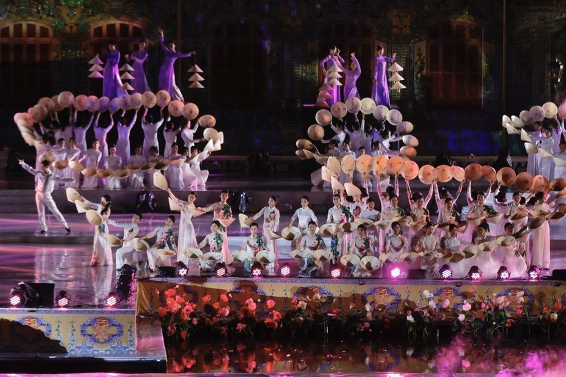 Năm Du lịch quốc gia-Huế 2025: “Điểm chạm” của đô thị di sản trong kỷ nguyên số - Ảnh 1.