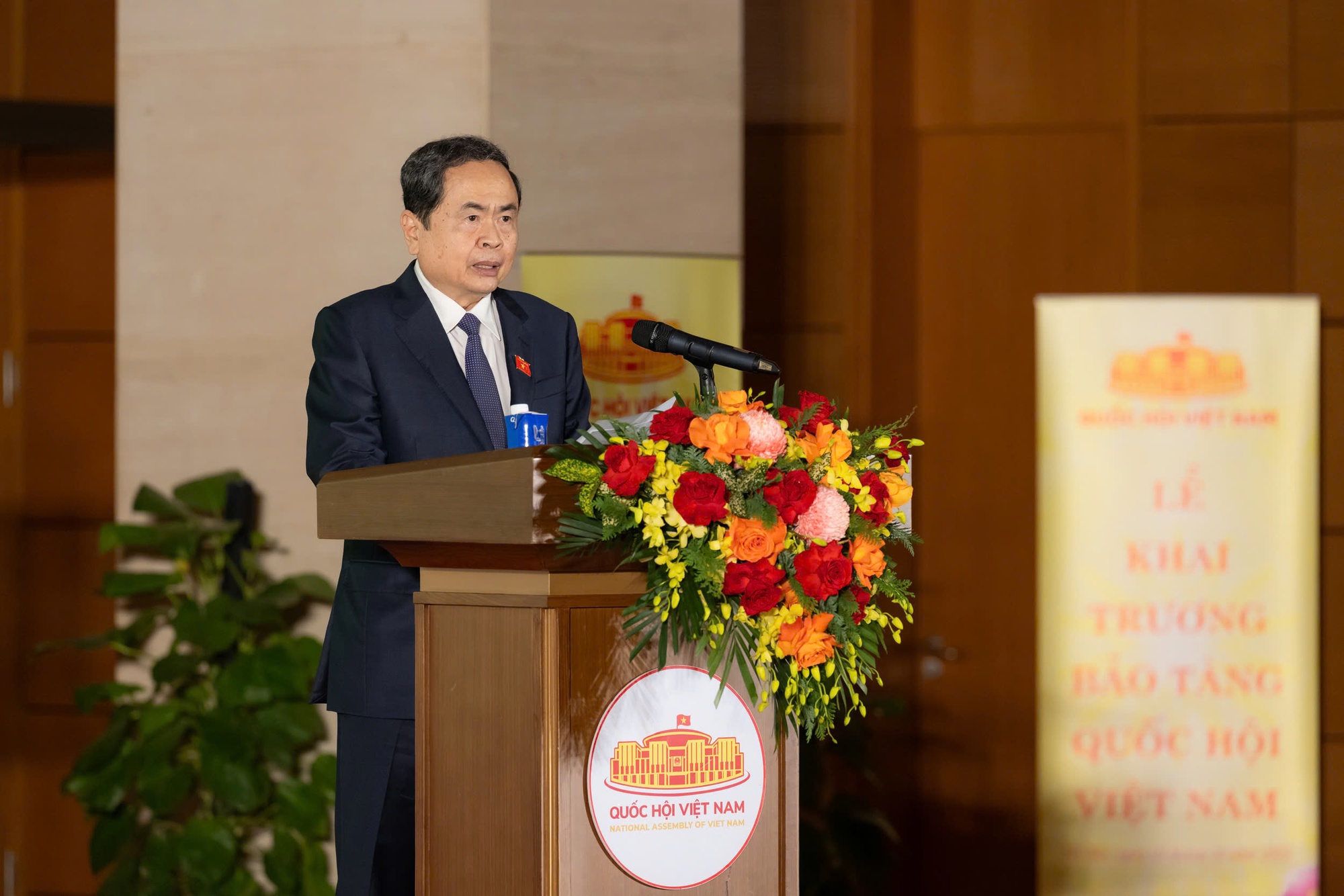 Khai trương Bảo tàng Quốc hội Việt Nam và công bố các bộ sách, ấn phẩm và phát hành bộ tem bưu chính Kỷ niệm 80 năm Quốc hội Việt Nam - Ảnh 7. Khai trương Bảo tàng Quốc hội Việt Nam và công bố các bộ sách, ấn phẩm và phát hành bộ tem bưu chính Kỷ niệm 80 năm Quốc hội Việt Nam - Ảnh 7.