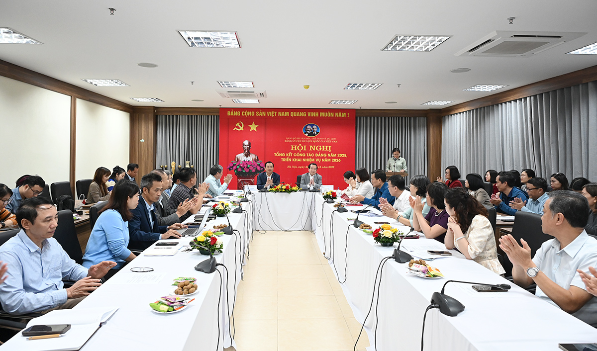 Đảng ủy Cục Du lịch Quốc gia Việt Nam tổ chức Hội nghị tổng kết công tác Đảng năm 2025, triển khai nhiệm vụ năm 2026 - Ảnh 4.