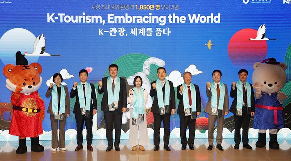 Du lịch Hàn Quốc phục hồi, lập kỷ lục đón 18,7 triệu khách quốc tế năm 2025 - Ảnh 1.
