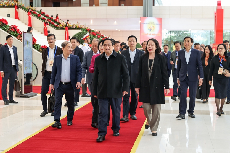 Thủ tướng: Tổ chức Đại hội Thi đua yêu nước toàn quốc lần thứ XI trang trọng, nghiêm túc, vui tươi, lành mạnh, đặc sắc, có tính lan tỏa cao - Ảnh 1.