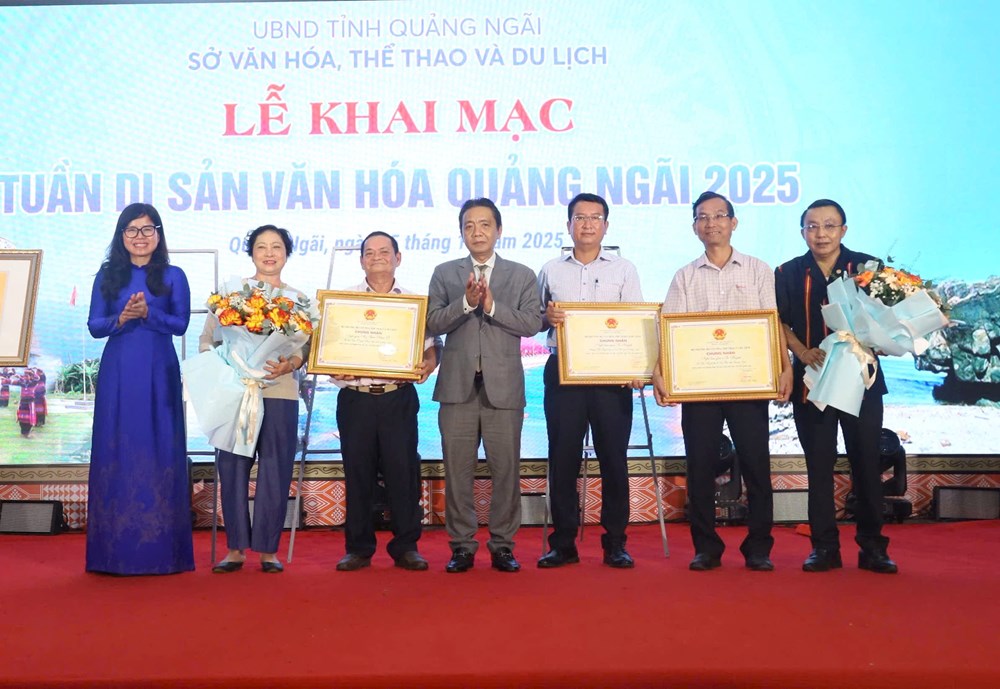 Khai mạc Tuần Di sản Văn hóa Quảng Ngãi 2025 - Ảnh 2.