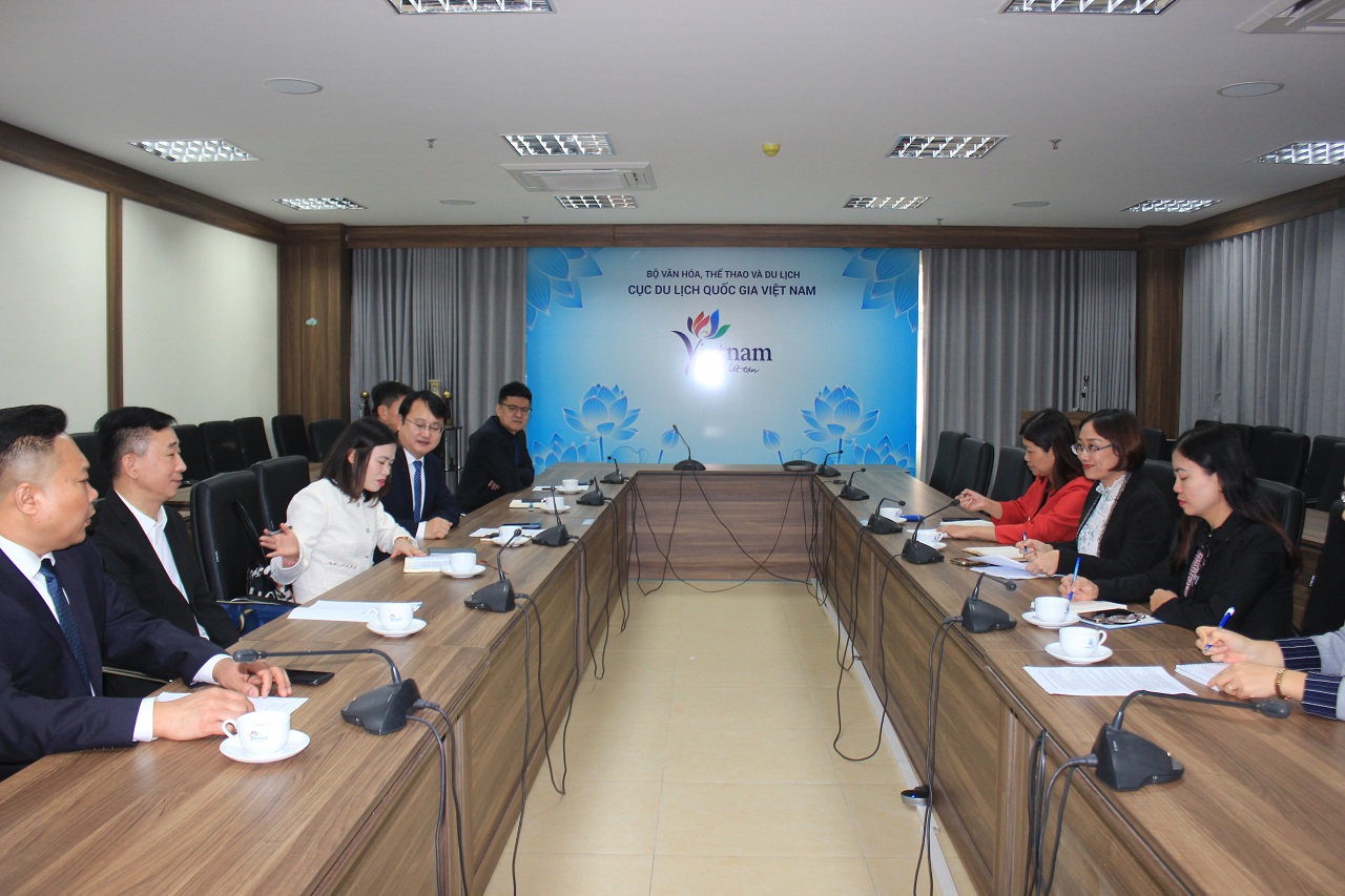 Promoção da cooperação turística e do intercâmbio turístico entre o Vietname e Jilin (China) - Foto 3. Thúc đẩy hợp tác du lịch và trao đổi khách giữa Việt Nam và Cát Lâm (Trung Quốc) - Ảnh 3.