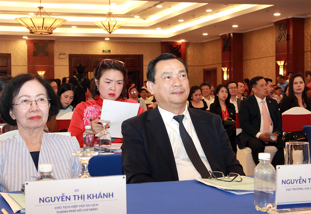 Cục trưởng Nguyễn Trùng Khánh: TP. Hồ Chí Minh khai thác không gian phát triển mới, phát huy vai trò đầu tàu của Du lịch Việt Nam - Ảnh 2. Cục trưởng Nguyễn Trùng Khánh: TP. Hồ Chí Minh khai thác không gian phát triển mới, phát huy vai trò đầu tàu của Du lịch Việt Nam - Ảnh 2.