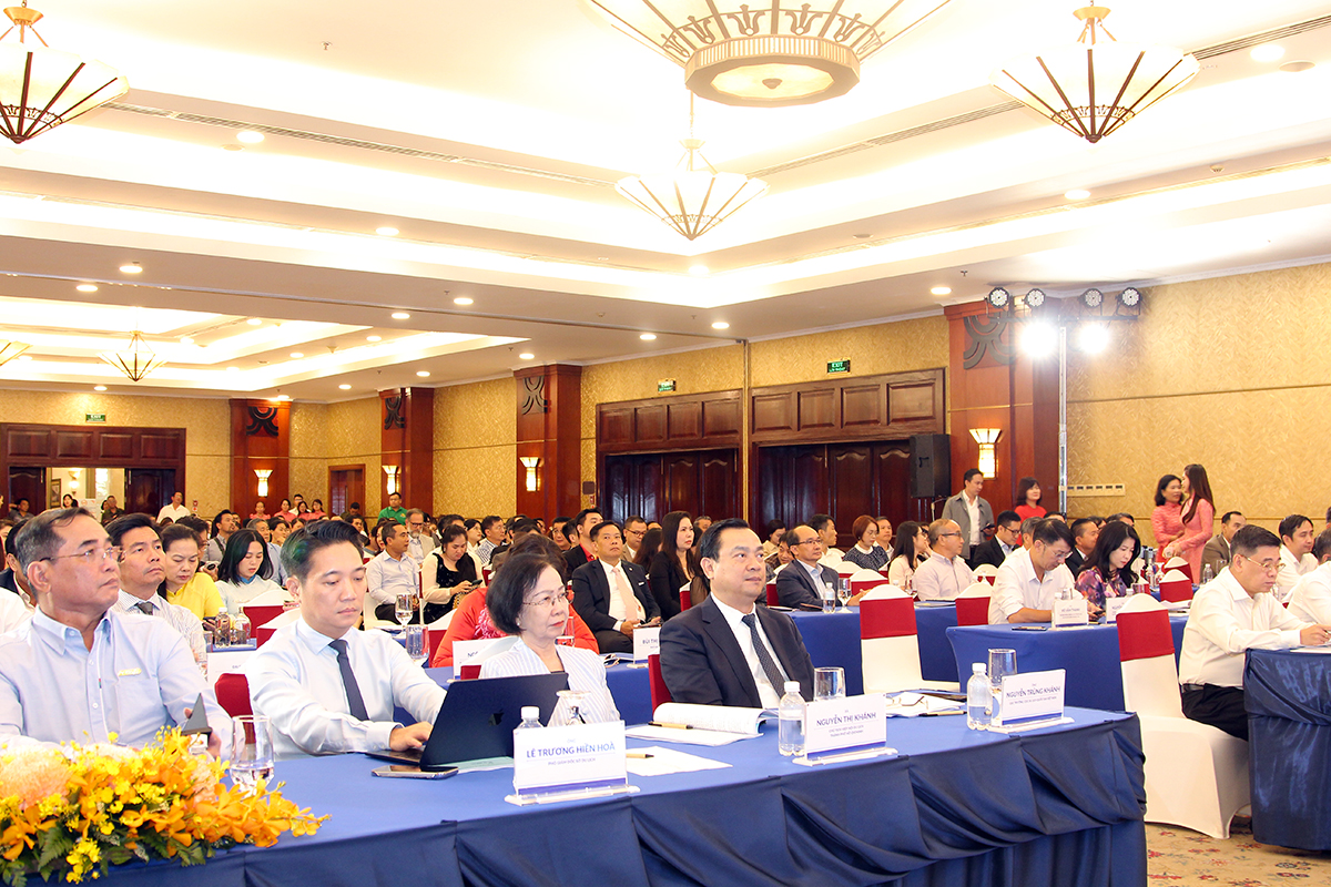 Cục trưởng Nguyễn Trùng Khánh: TP. Hồ Chí Minh khai thác không gian phát triển mới, phát huy vai trò đầu tàu của Du lịch Việt Nam - Ảnh 4. Cục trưởng Nguyễn Trùng Khánh: TP. Hồ Chí Minh khai thác không gian phát triển mới, phát huy vai trò đầu tàu của Du lịch Việt Nam - Ảnh 4.