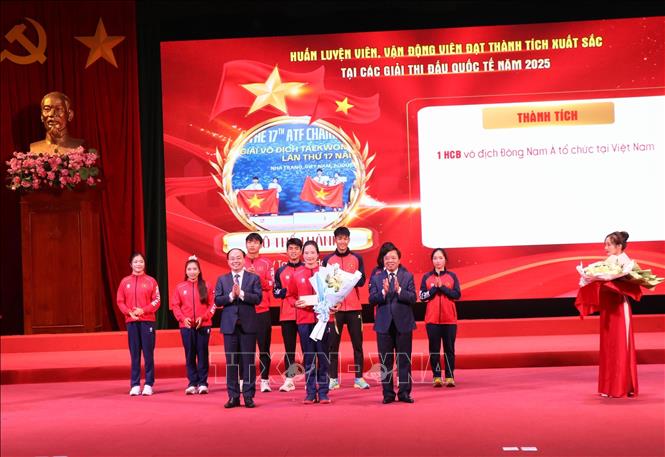 Thái Nguyên: Vinh danh các huấn luyện viên, vận động viên đạt thành tích xuất sắc - Ảnh 2.