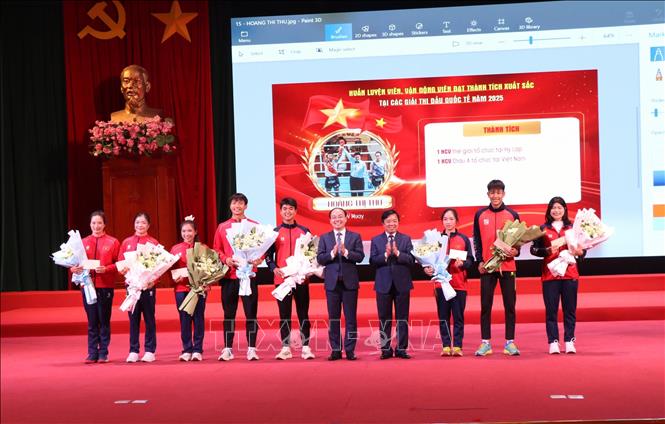 Thái Nguyên: Vinh danh các huấn luyện viên, vận động viên đạt thành tích xuất sắc - Ảnh 1.