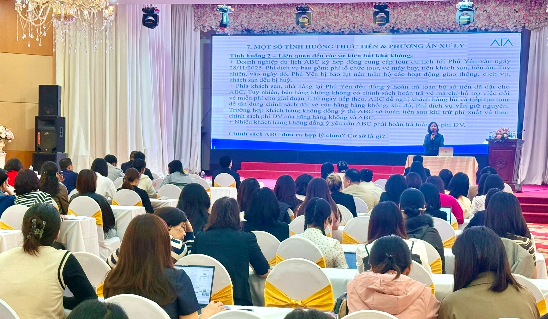 Hà Nội: Trang bị kỹ năng phòng ngừa rủi ro pháp lý cho hơn 200 doanh nghiệp du lịch - Ảnh 1.