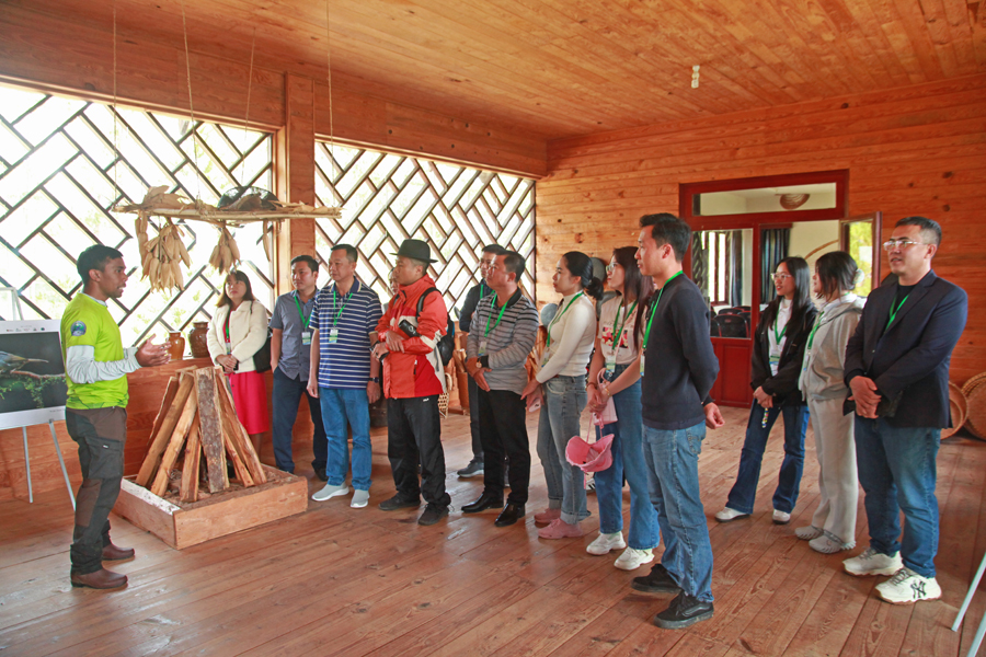 ការអភិវឌ្ឍទេសចរណ៍បៃតងគឺជាផ្លូវដែលមិនអាចជៀសបានសម្រាប់អនាគតរុងរឿងនិងនិរន្តរភាពនៃឧស្សាហកម្មទេសចរណ៍ - រូបថត 9 ។ Phát triển du lịch xanh là con đường tất yếu, vì tương lai thịnh vượng, bền vững của ngành Du lịch - Ảnh 9.