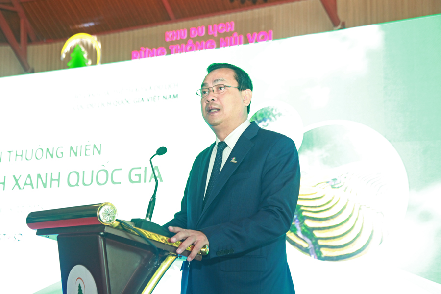 ការអភិវឌ្ឍន៍ទេសចរណ៍បៃតងគឺជាផ្លូវដែលមិនអាចជៀសបានសម្រាប់អនាគតរុងរឿង និងនិរន្តរភាពនៃឧស្សាហកម្មទេសចរណ៍ - រូបថត ១. Phát triển du lịch xanh là con đường tất yếu, vì tương lai thịnh vượng, bền vững của ngành Du lịch - Ảnh 1.