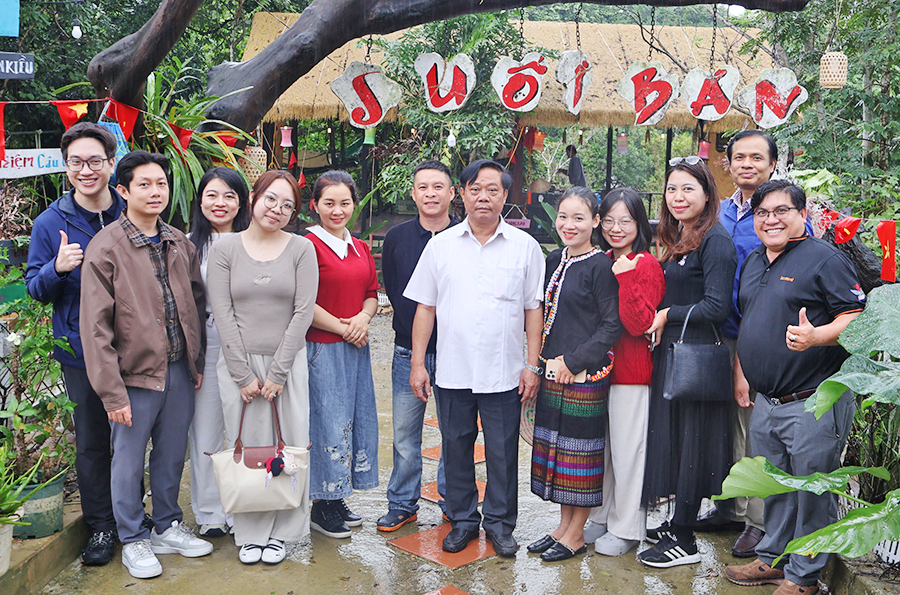 Cục Du lịch Quốc gia Việt Nam tổ chức khảo sát du lịch cộng đồng tại tỉnh Quảng Trị - Ảnh 1. Cục Du lịch Quốc gia Việt Nam tổ chức khảo sát du lịch cộng đồng tại tỉnh Quảng Trị - Ảnh 1.