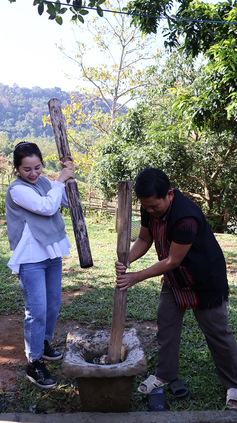 Cục Du lịch Quốc gia Việt Nam tổ chức khảo sát du lịch cộng đồng tại tỉnh Quảng Trị - Ảnh 9. Cục Du lịch Quốc gia Việt Nam tổ chức khảo sát du lịch cộng đồng tại tỉnh Quảng Trị - Ảnh 9.