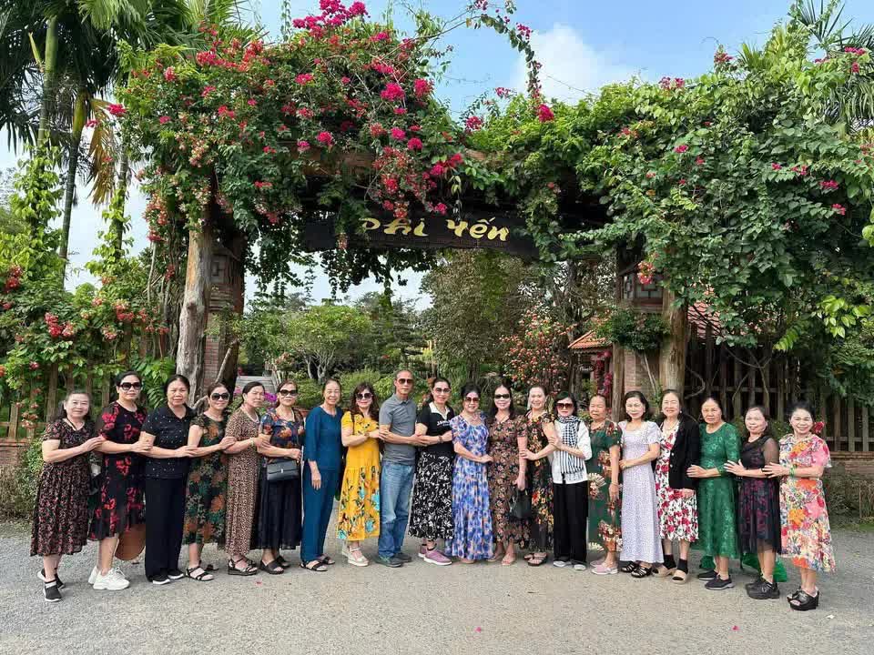 ការកសាងទីក្រុង Can Tho ទៅជាមជ្ឈមណ្ឌលទេសចរណ៍ធម្មជាតិនៃដីសណ្ដទន្លេមេគង្គ - រូបថត ២. Xây dựng TP Cần Thơ là trung tâm du lịch sinh thái của Đồng bằng sông Cửu Long - Ảnh 2.