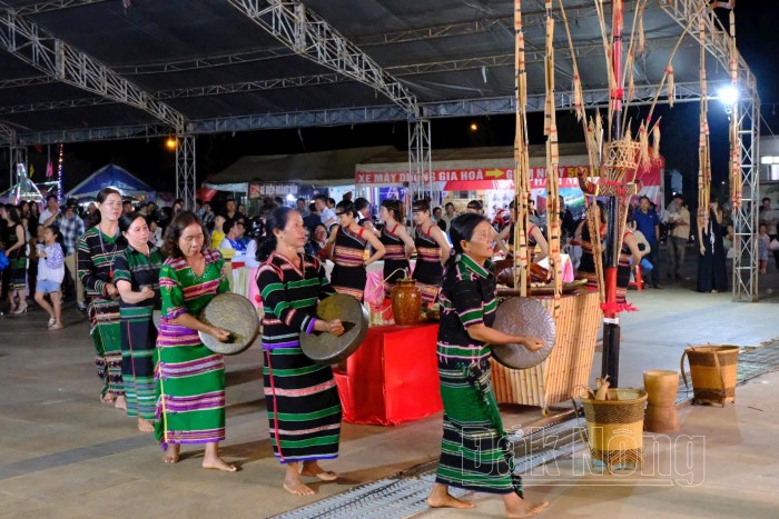 Đắk Nông phát triển du lịch thành ngành kinh tế mũi nhọn - Ảnh 7.