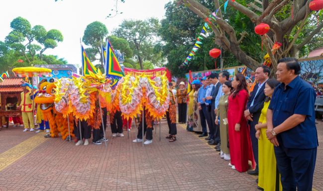 Bình Định: Khai hội Chùa Bà - Cảng thị Nước Mặn - Ảnh 1.