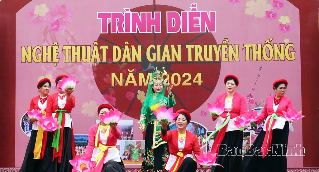 Bắc Ninh: Tổ chức 22 buổi biểu diễn, trình diễn dân gian truyền thống các điểm du lịch - Ảnh 1.