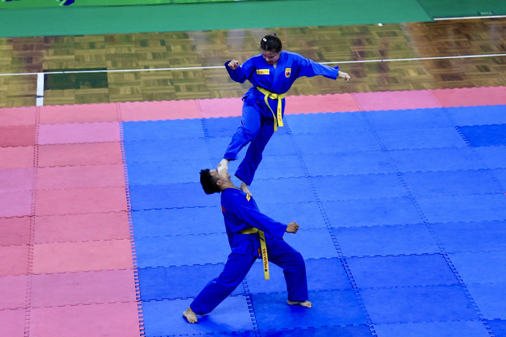 Sôi nổi Giải thể thao học sinh TP Hồ Chí Minh 2025 môn Vovinam - Ảnh 3.