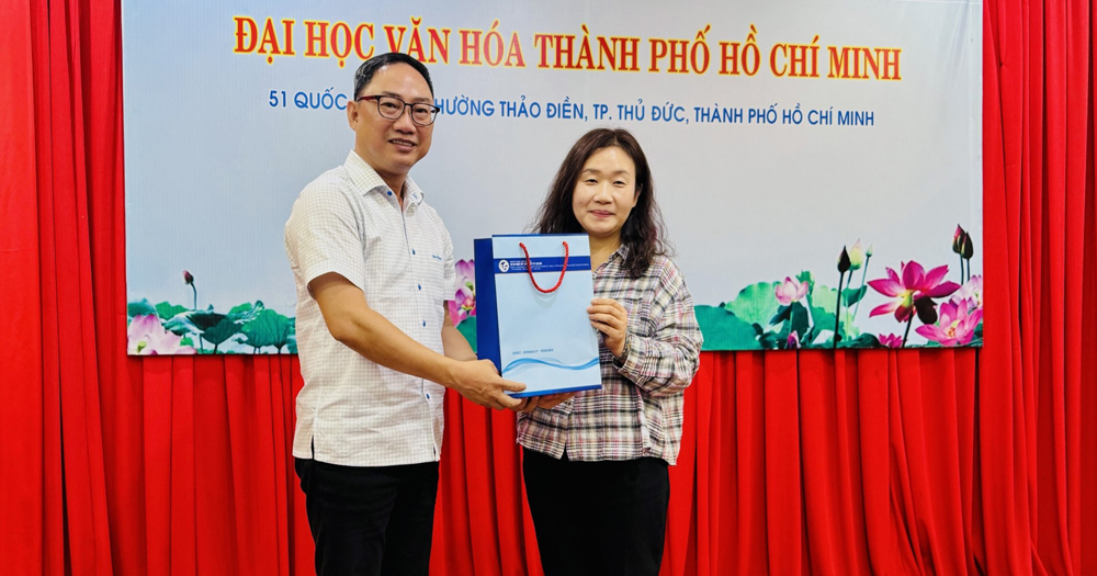 Trường Đại học Văn hóa Thành phố Hồ Chí Minh tăng cường hợp tác trong lĩnh vực sân khấu để mở rộng biên giới nghệ thuật - Ảnh 4.